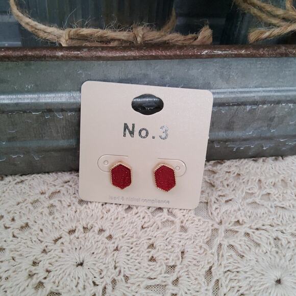 Women's Fashion Druzy Stud Earrings in Red Gold Tone - Picture 5 of 7